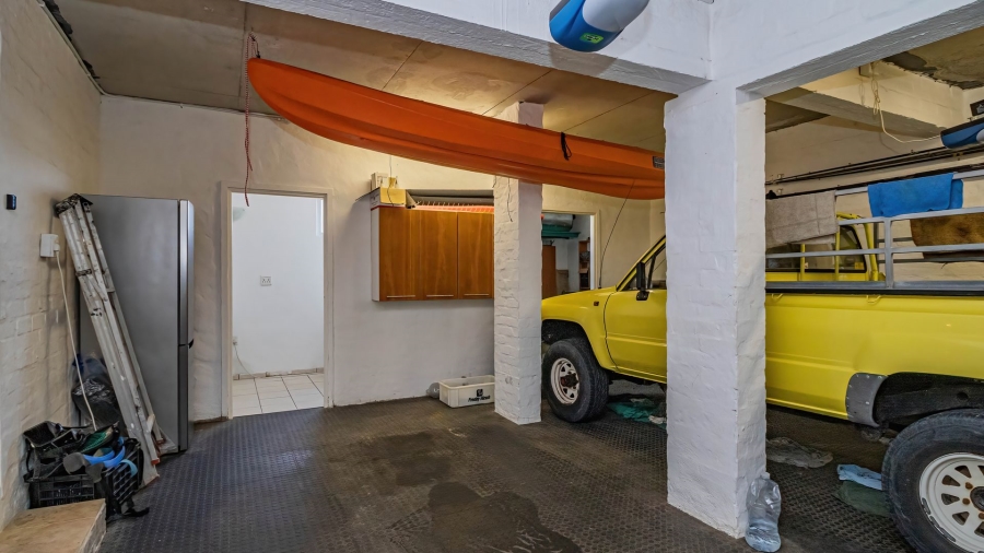 4 Bedroom Property for Sale in De Kelders Western Cape